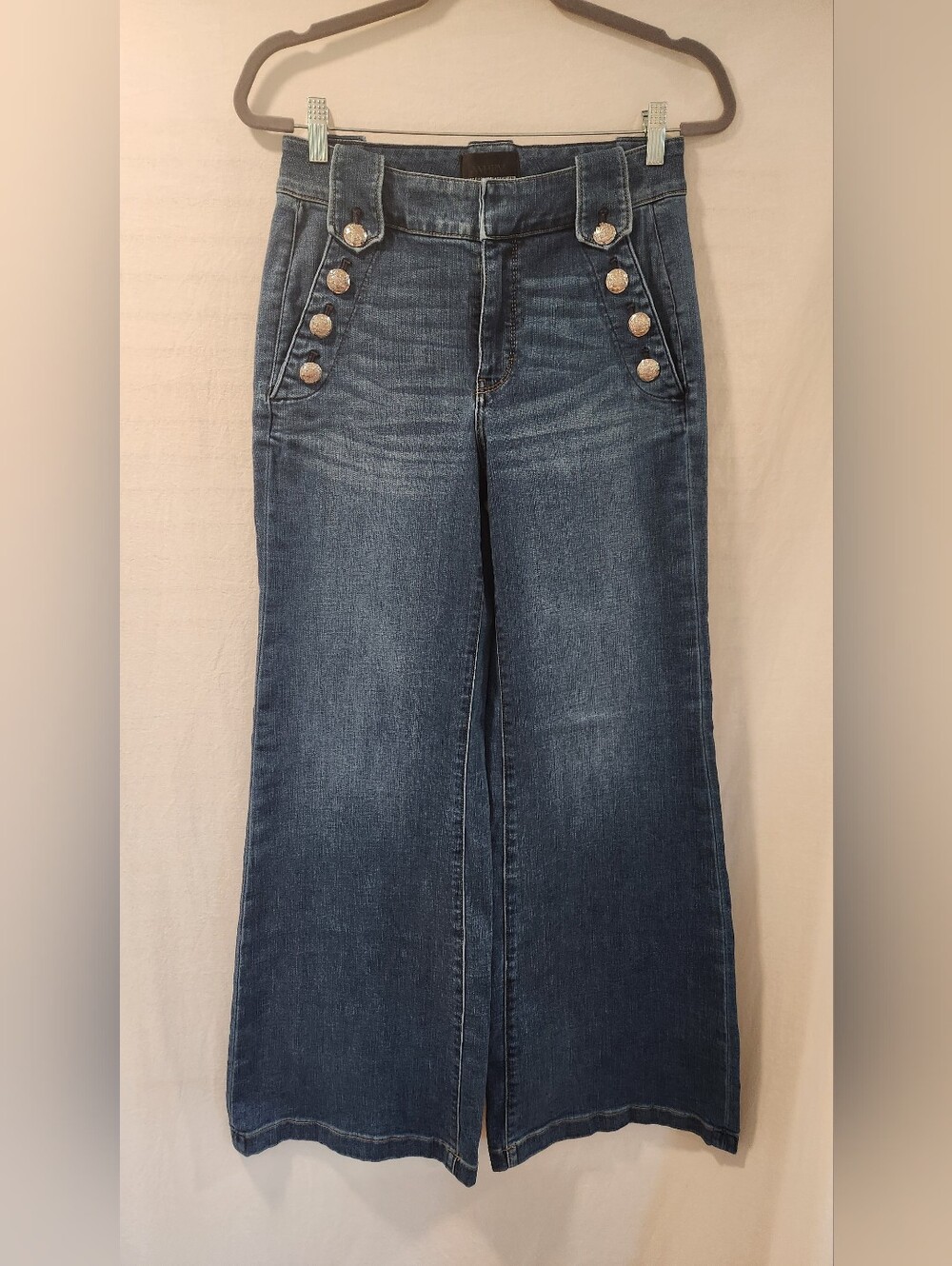 White House Black Market High Rise Mariner Wide Leg Jeans Size 6 - Picture 2 of 10